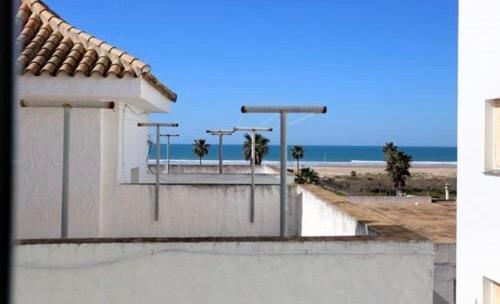 Appartement Conil A Pie De Playa Con Amplias Vistas Al Mar à Conil De La Frontera Extérieur photo